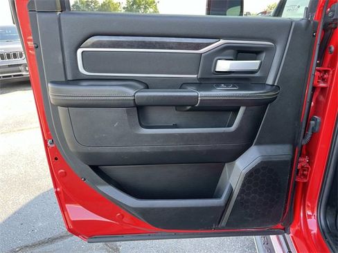 Used 2024 RAM 3500 Big Horn image 21