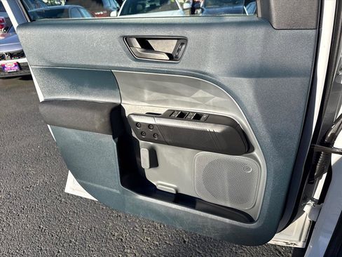 Used 2022 Ford Maverick XL image 22