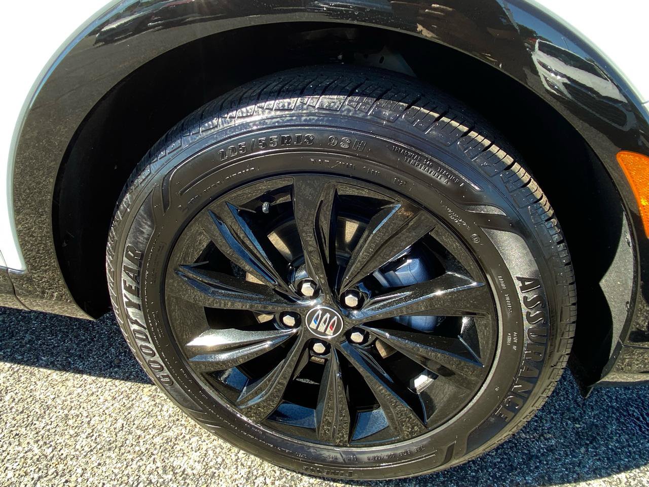 Used 2025 Buick Envista Sport Touring FWD image 47