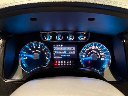 Used 2013 Ford F150 Lariat w/ Lariat Chrome Pkg AWD/4WD image 13