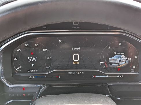 Used 2024 GMC Sierra 1500 Elevation w/ Preferred Package AWD/4WD image 14
