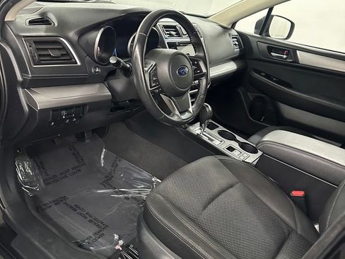 Used 2019 Subaru Outback 2.5i Premium AWD/4WD image 10