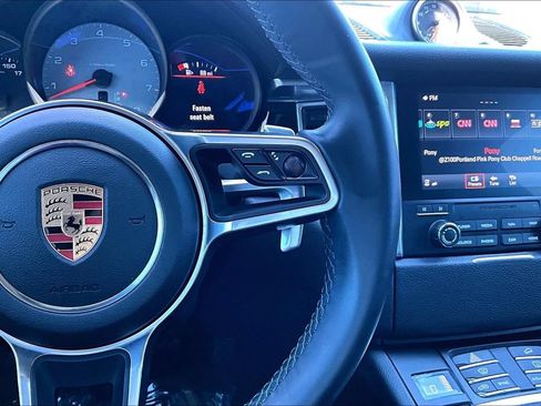 Used 2018 Porsche Macan S AWD/4WD image 24