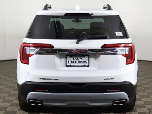 Used 2023 GMC Acadia SLE w/ Driver Convenience Package image 13