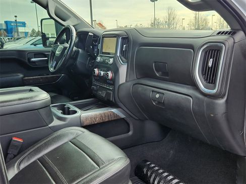 Used 2020 GMC Sierra 3500 Denali image 14