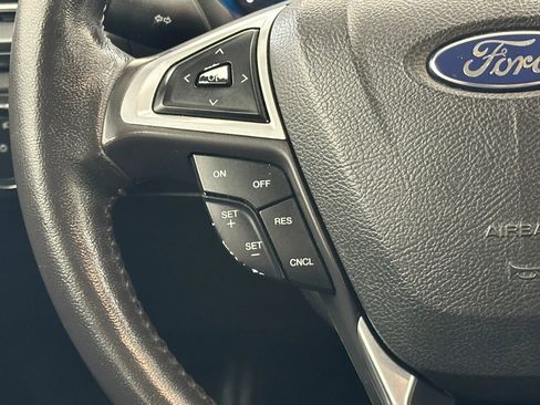 Used 2013 Ford Fusion SE image 20