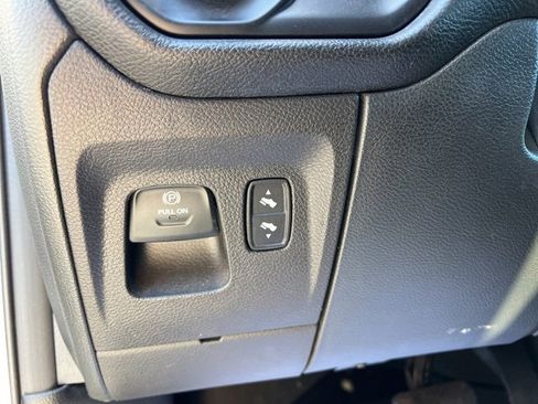 Used 2022 RAM 1500 Big Horn w/ Trailer Tow Group (B) image 21