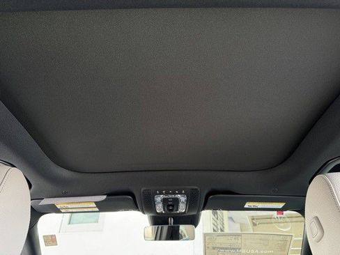 New 2025 Mercedes-Benz GLA 250 image 8