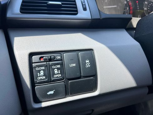 Used 2015 Honda Odyssey EX-L image 24