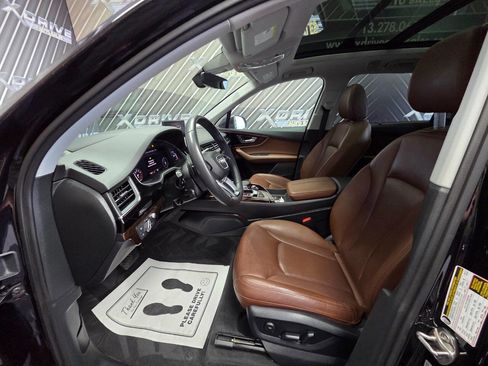 Used 2018 Audi Q7 3.0T Prestige image 19