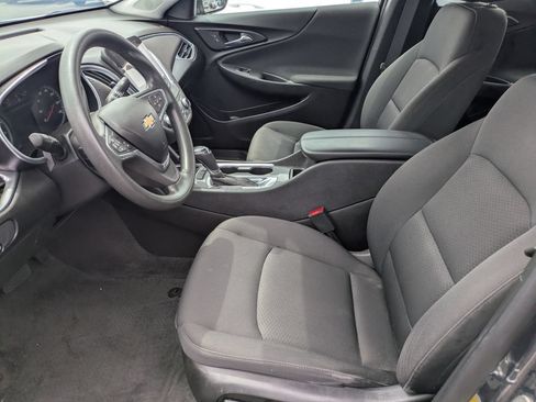 Used 2020 Chevrolet Malibu LT FWD image 10