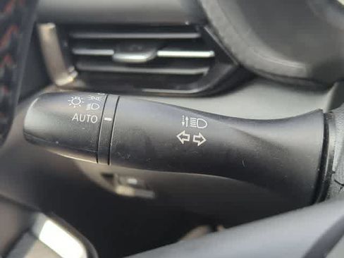 Used 2025 Nissan Sentra SR FWD image 25