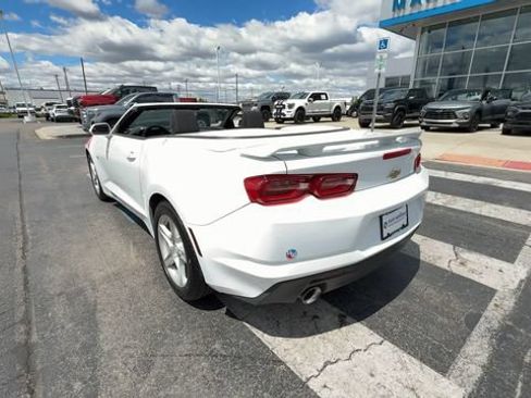 Used 2023 Chevrolet Camaro LT w/ Technology Package RWD image 6