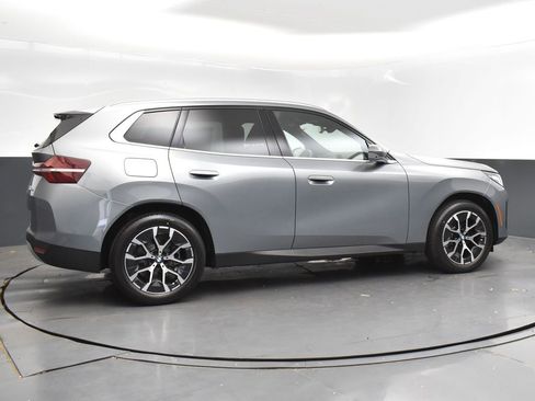 Certified 2025 BMW X3 xDrive30i w/ Premium Package image 8