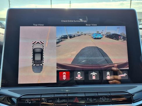 Used 2023 Jeep Compass Latitude w/ Convenience Group image 10