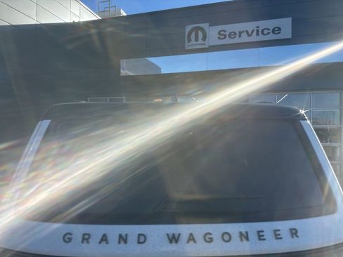 Used 2024 Jeep Grand Wagoneer L Series II w/ Quick Order Packagew 28T image 18