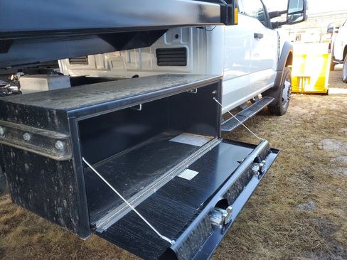 New 2024 Ford F450 XLT w/ Snow Plow Prep Package image 5