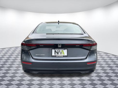 Used 2024 Honda Accord EX image 4