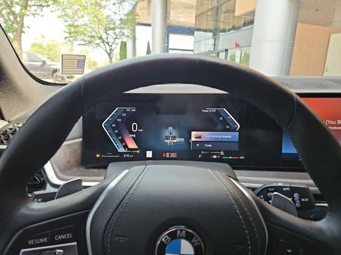 Used 2024 BMW X5 xDrive40i w/ Premium Package image 35