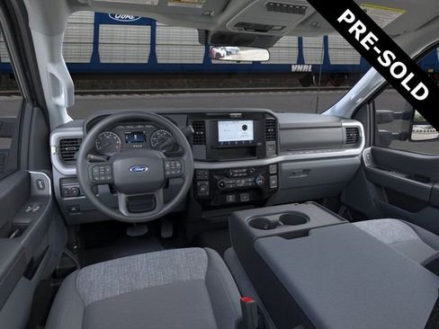 New 2026 Ford F350 4x4 Regular Cab DRW Super Duty image 9