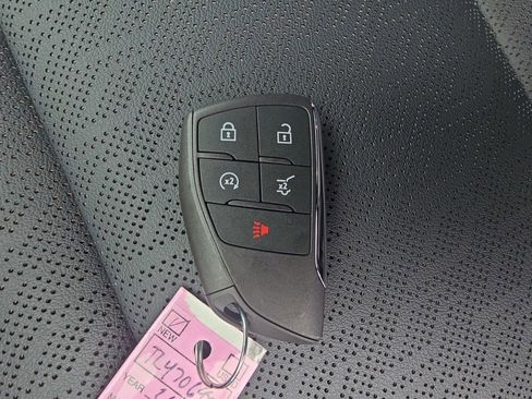 New 2026 Chevrolet Equinox RS w/ Safety and Technology Package FWD image 35