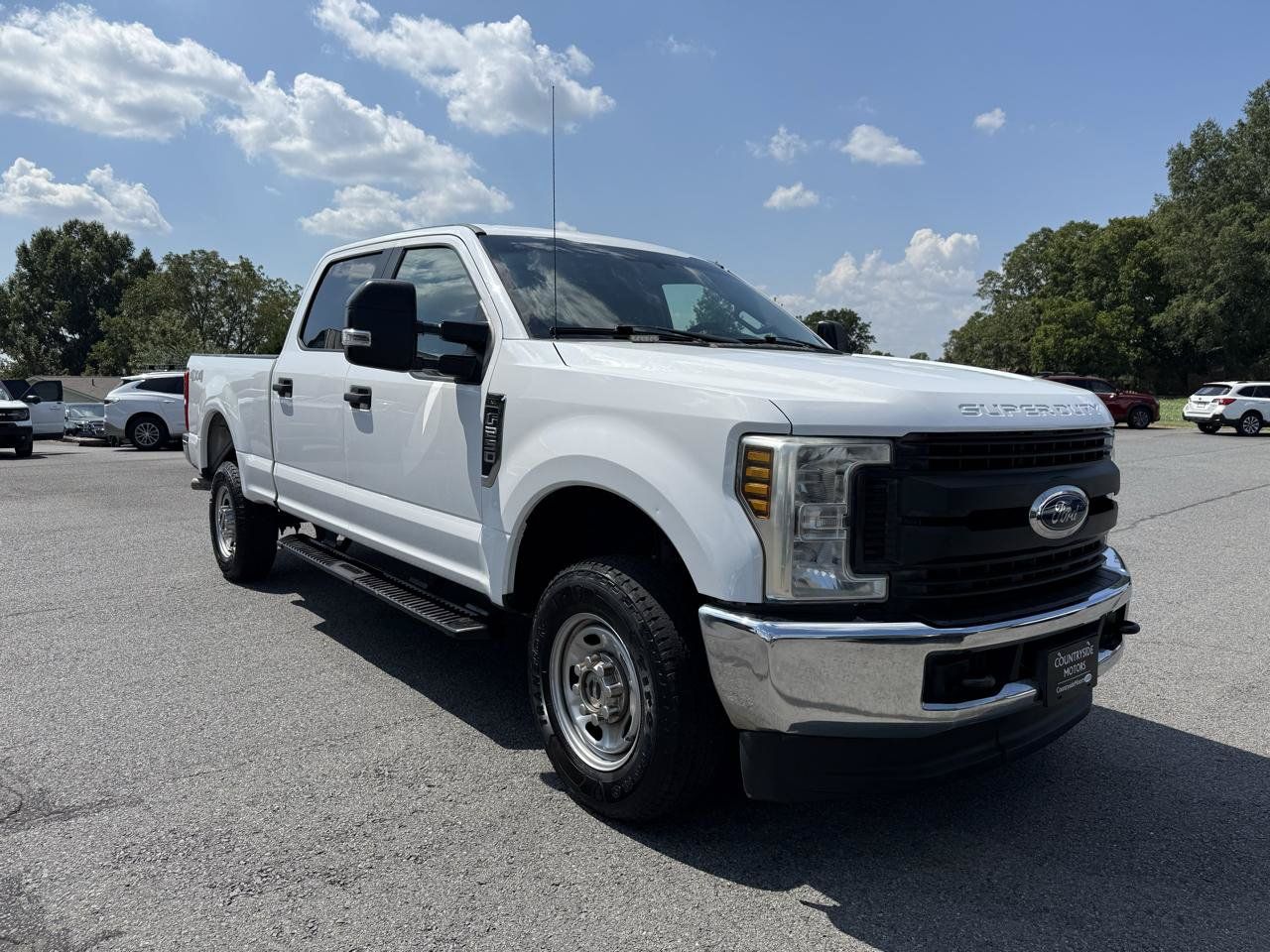 Used 2019 Ford F250 XL w/ Power Equipment Group AWD/4WD image 9
