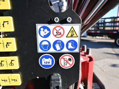 Used 2022 Ford F550 4x4 Regular Cab Super Duty image 46