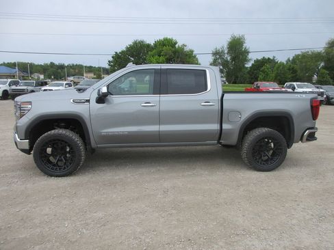New 2026 GMC Sierra 1500 SLT w/ SLT Convenience Package AWD/4WD image 7