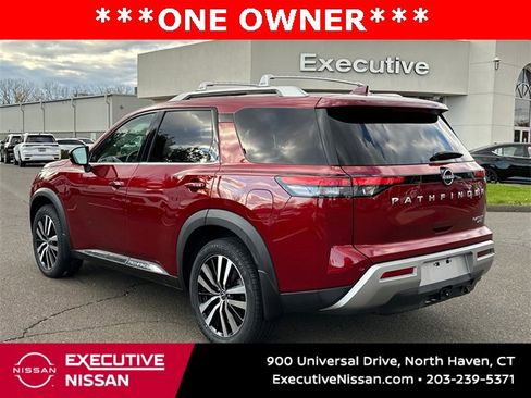 Certified 2023 Nissan Pathfinder Platinum w/ Cargo Package image 4