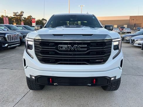 Certified 2023 GMC Sierra 1500 AT4 w/ AT4 Premium Package image 10