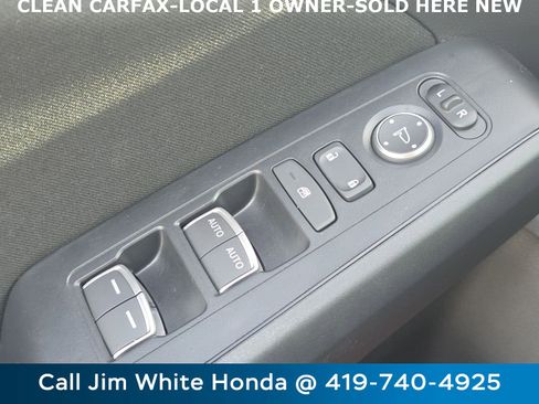 Used 2025 Honda Civic Sport image 27