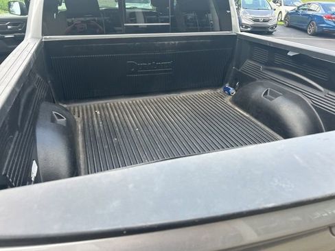 Used 2025 RAM 1500 Laramie image 34