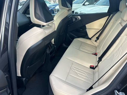 New 2026 BMW X3 xDrive30 w/ Premium Package AWD/4WD image 17