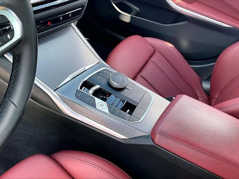 Used 2023 BMW 330i Sedan w/ M Sport Package image 14