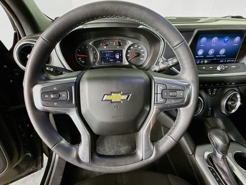 Used 2019 Chevrolet Blazer LT FWD image 11