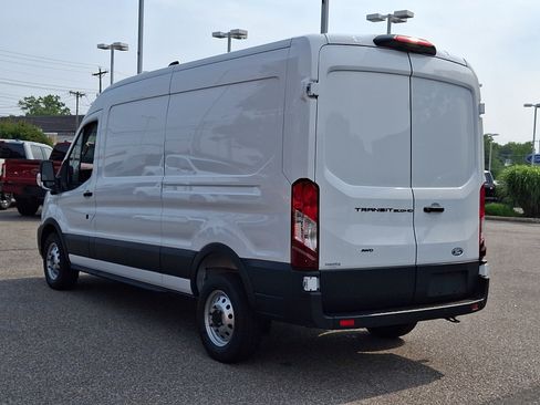 New 2026 Ford Transit 350 148 Medium Roof AWD w/ Load Area Protection Package image 4