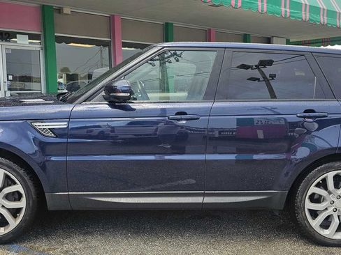Used 2014 Land Rover Range Rover Sport Supercharged AWD/4WD image 2