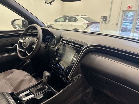 Used 2024 Hyundai Santa Cruz SEL image 13