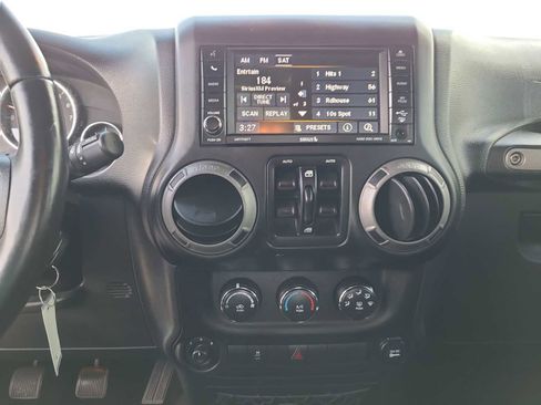 Used 2017 Jeep Wrangler Unlimited Sport w/ Quick Order Package 23S image 24