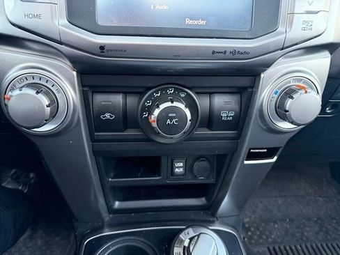 Used 2017 Toyota 4Runner SR5 Premium image 20