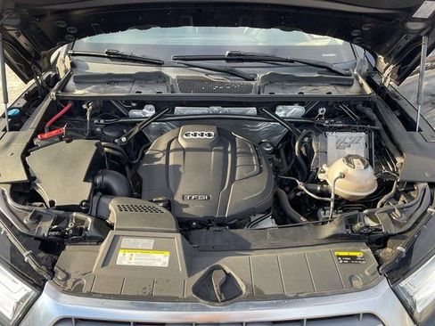 Used 2018 Audi Q5 2.0T Premium Plus w/ Premium Plus Package image 30