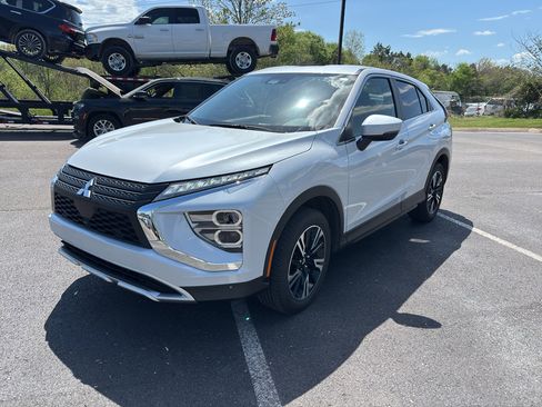 Used 2023 Mitsubishi Eclipse Cross AWD image 1