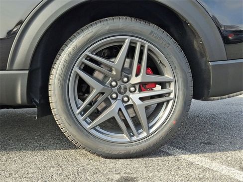 New 2026 Ford Explorer ST w/ Sun And Sound Package image 5