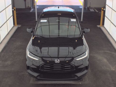 Used 2023 Honda HR-V Sport image 2