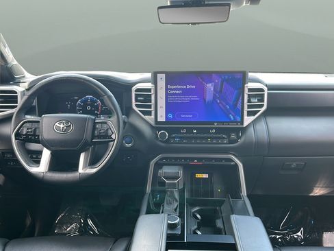Used 2023 Toyota Tundra Platinum AWD/4WD image 9