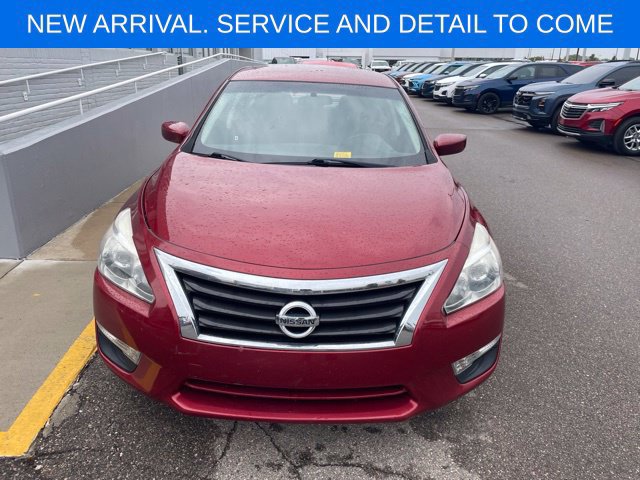 Used 2014 Nissan Altima 2.5 S w/ Display Audio Package FWD image 7