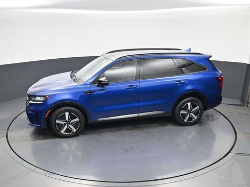 Used 2022 Kia Sorento S w/ Panoramic Sunroof Package image 28