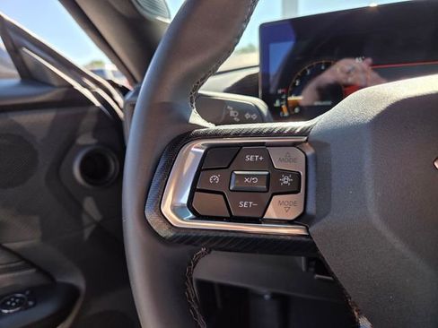 Used 2025 Ford Mustang Coupe RWD image 26