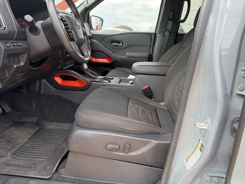 Certified 2024 Nissan Frontier Pro-X w/ Technology Package image 7