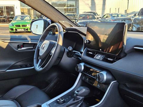 Used 2023 Toyota RAV4 XSE image 12